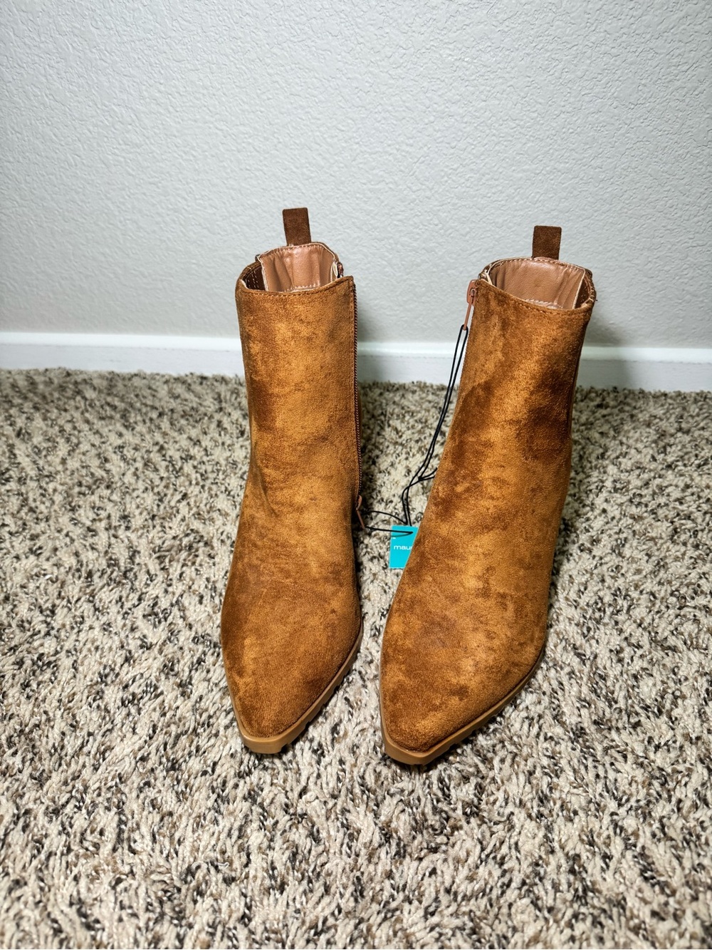 NWT Maurices Women's Tan Suede Ankle Chunky Heeled Boots